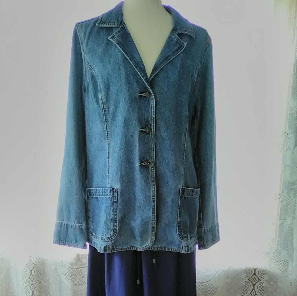 AUTHENTIC ST JOHN'S BAY JEAN DENIM JACKET
